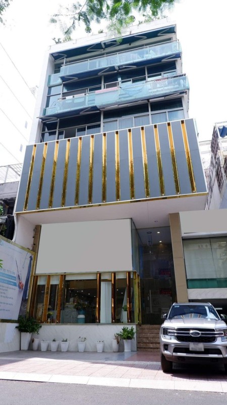 Cho thuê nhà mặt tiền Hồ Xuân Hương Q.3 (Dt: 12X20m) 3 tầng