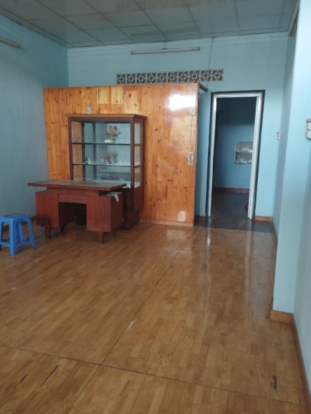 Cho thuê nhà ngay ĐH Cảnh Sát, Linh, Tây Thủ Đức, 1T1L, 2PN, hẻm xe hơi.