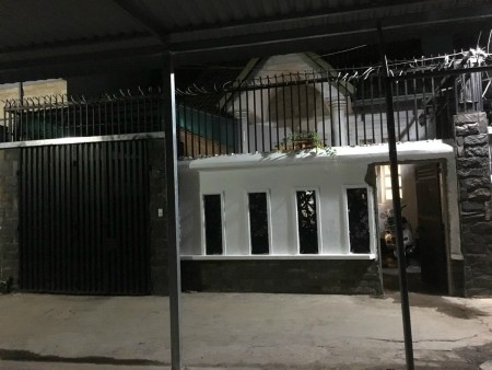 Nhà 128M2 (8X16), full nội thất, có gara ô tô riên, 3PN, 2WC,hẻm xe hơi, đường số 4, Trường Thọ, TĐ.