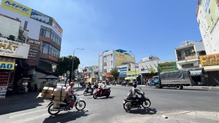 Đi đến slide 6