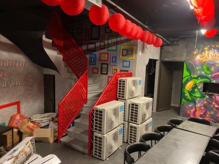 Cho thuê nhà số 2 đê Tô Hoàng gần ngã tư Bạch Mai, Phố Huế tiện làm kinh doanh, nhà hàng.