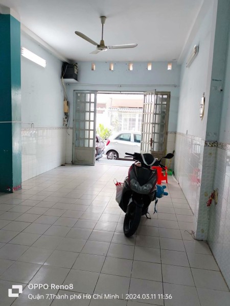 Cho thuê nhà nguyên căn mặt tiền đường số 3 chợ Tân Mỹ, phường Tân Phú, quận 7.
