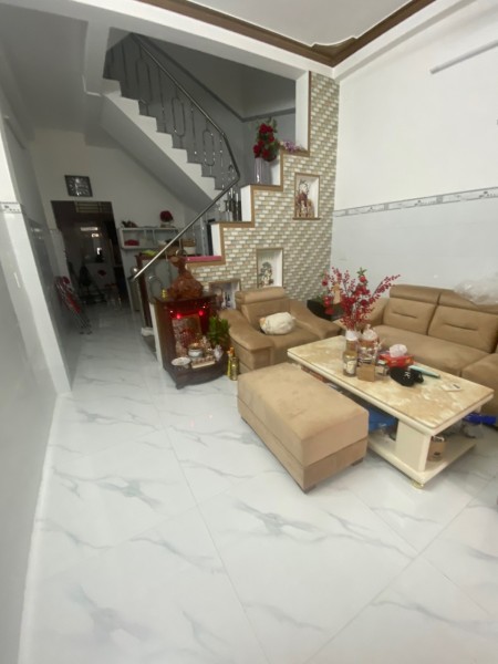 Cho thuê nhà mt Khuông Việt. 4x20. 4PN 4wc. 23 triệu