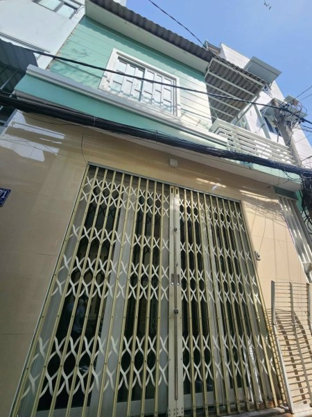 Cho thuê nhà nguyên căn hẻm đường Huỳnh Tấn Phát, diện tích: 5x9m, trệt lầu 2 phòng ngủ, 2 toilet.