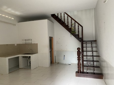 Cho thuê nhà HXH 88 Nguyễn Văn Quỳ, F. Phú Thuận, Q7. Diện tích: 5x6( 1 trệt, 1 lầu )