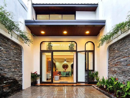 Cho thuê nhà 3 tầng mặt đường bắc kan