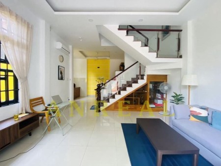 Cho Thuê Villa Mini Khu Thảo Điền, Có Sân Trước Nội Thất Cơ Bản