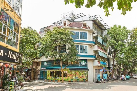 Cần cho thuê nhà mặt phố Hàng Buồm 8 tầng 110m2. Gọi ngay: 0975.997.166
