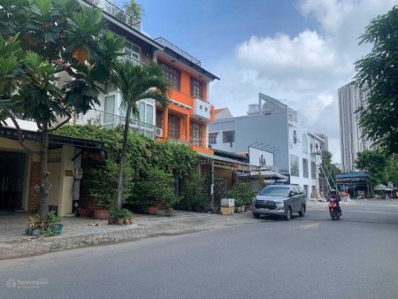 Đi đến slide 1
