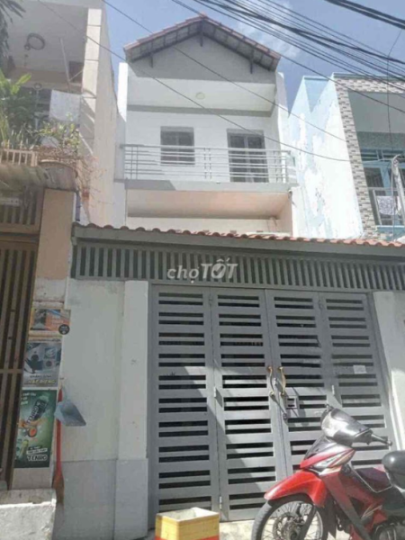 Nhà Trần Xuân Soạn quận 7, 1 trệt 1 lửng 1 lầu, 2PN 2WC