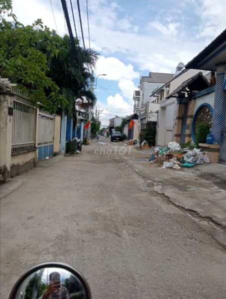 Cho thuê nhà 1 trệt 2 lầu, Hiệp Bình Phước, Thủ Đức