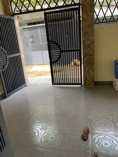 Nhà mới xây 3pn sẵn 3 điều hòa hẻm ba gác Nguyễn Hữu Cảnh P22 Bình Thạnh