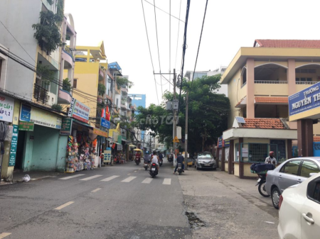 Cho thuê nhà đường Nguyễn Thượng Hiền, Phường 5, Bình Thạnh