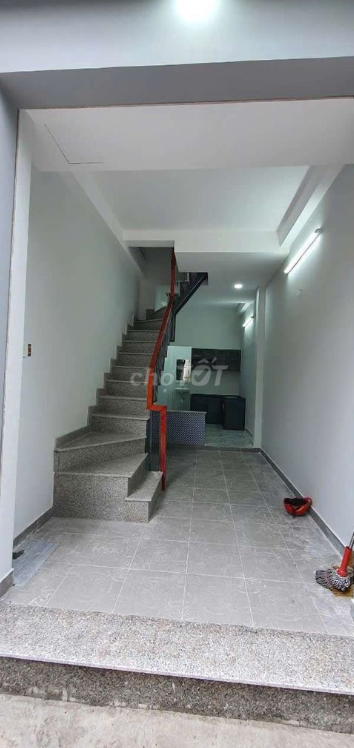 Nhà mới đẹp, hẻm xe máy, đường Hoà Bình, phường 5, Quận 11