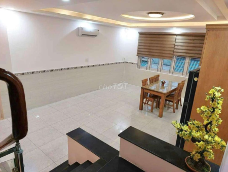 Cho thuê nhà đẹp hẻm Trần Văn Khánh gần cầu Tân Thuận 1, Q7