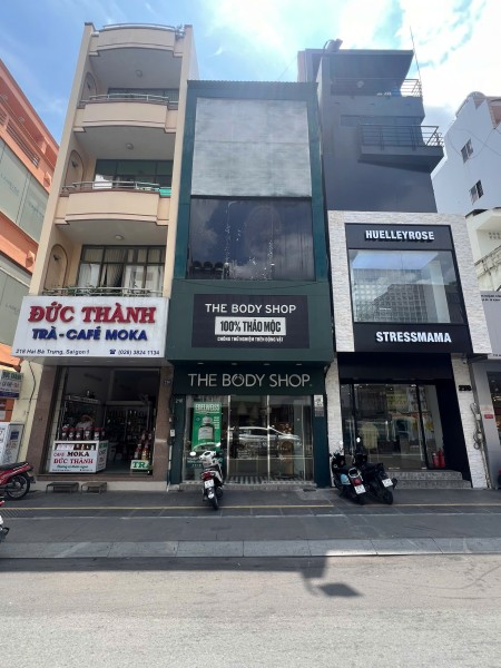 Cho thuê nhà mặt tiền 216 Hai Bà Trưng, Quận 1. DT 4.2m x 16m, nhà 5 tầng. Giá 80 tr/th