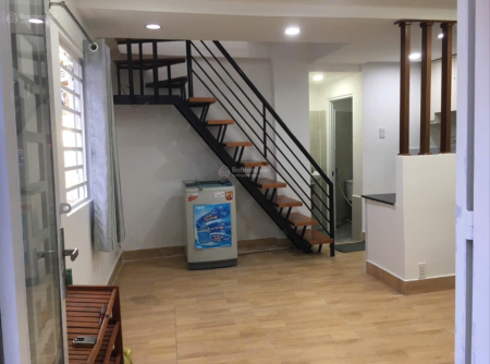 Cho thuê nhà nguyên căn 1 trệt + 1 lầu, DTSD 55m2, hẻm 3m XVNT