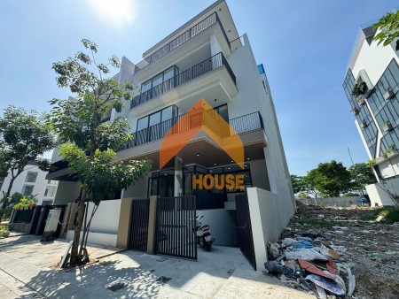 Ối zồi ôi - Trình là gì dạ thưa là villa Mystery Q2 đẹp vô đối luôn làng nước ôiiii