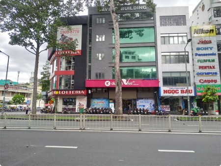 CHO THUÊ mặt tiền 99B-C Trần Hưng Đạo, P.COL, Quận 1, DT: 12.6x15m, 5 tầng, Giá tốt 15.000USD