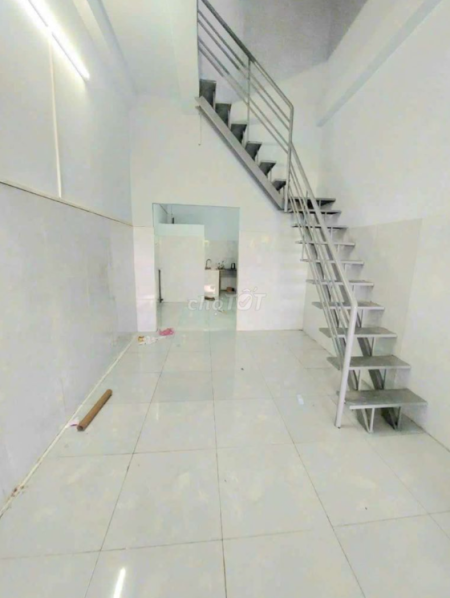 Nhà nguyên căn tỉnh lộ 15, gần ngã tư Vườn Lài, quận 12