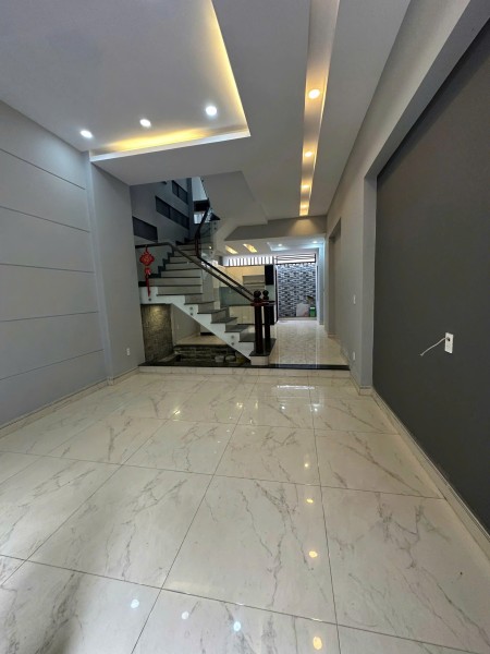 Nhà nguyên căn cho thuê đường Nguyễn Duy Trinh Q2, 55M2 X 4 Tầng, HXH - 15TR