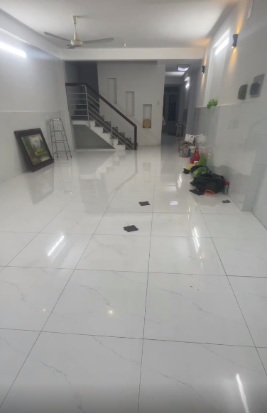 Nhà xây Trệt, 1 lầu, 2 phòng ngủ rộng, 2WC, phù hợp vừa ở vừa kinh doanh văn phòng