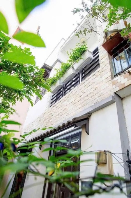 Cho thuê nhà đường Tây Hòa, Phước Long A, Quận 9 giá 12tr