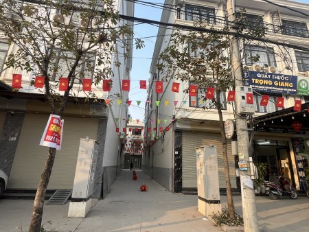 Đi đến slide 4