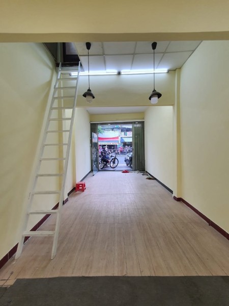 Nhà cho thuê mặt tiền thích hợp kinh doanh mọi ngành nghề tại Bà Hom, P13, Q6 - 18triệu/tháng
