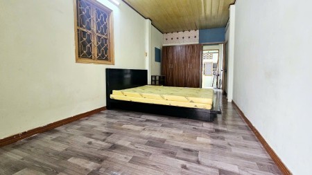 Cho thuê nhà hẻm 3 gác Trần Quốc Toản, Quận 3, DT 54m2, gần mặt tiền, giá chỉ 13,5tr
