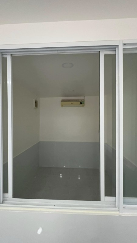 Cho thuê nhà hẻm thông Nguyễn Đình Chiểu, Quận 3, DT 40m2, 1PN1WC, giá chỉ 12TR