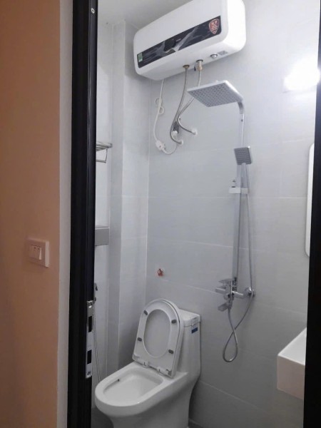 Nhà nguyên căn đầy đủ NT tại Khương Đình, Thanh Xuân, DT 30m2, cao 4 tầng giá 13 triệu/tháng