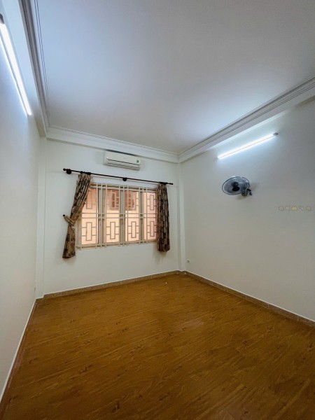 Cho thuê nhà ngay KDL Bình Lợi, Bình Thạnh, 1T1L, đầy đủ NT, giá rẻ chỉ 17 triệu/tháng