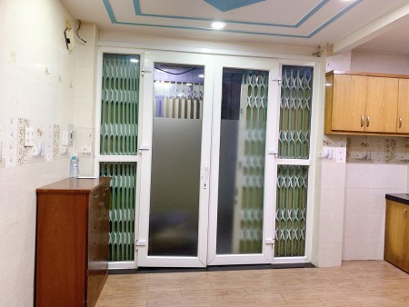 Cho thuê nhà Trần Khắc Chân, Quận 1, DT 18m2, 2PN1WC, sẵn NT đẹp, giá chỉ 9 triệu/tháng