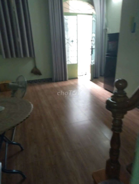 Cho thuê nhà gần mặt tiền đường Phạm Văn Đồng, Gò Vấp