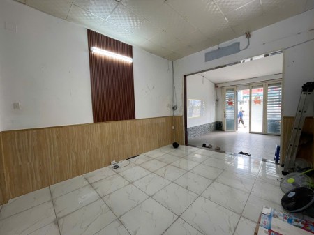 Cho thuê nhà nguyên căn MT Nguyễn Hữu Tiến 4mx25m, 17Tr NTCB Tel 0942811343 Tony