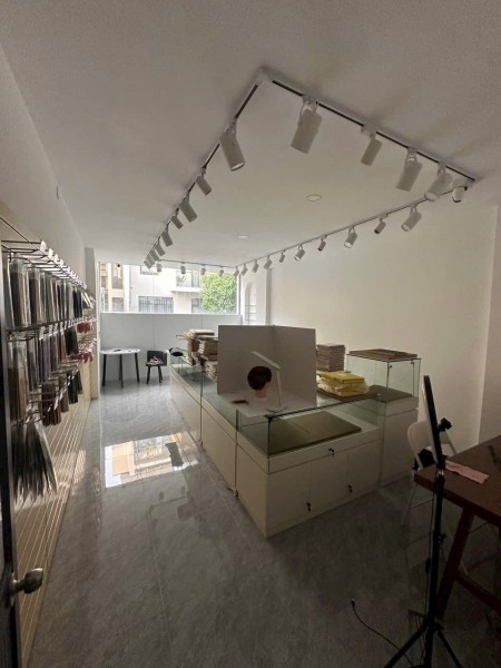 Cho thuê nhà mặt tiền Cù Lao, Phú Nhuận, DT 56m2, ngay trung tâm Phan Xích Long, giá TL