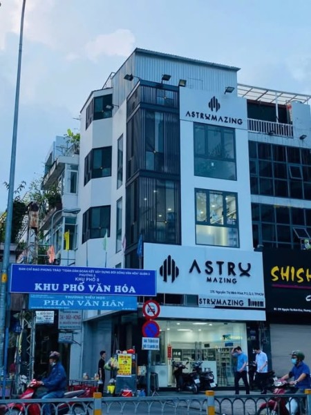 Cho thuê nhà 2 mặt tiền tại Nguyễn Thị Minh Khai, Quận 3, DT 50m2, 1T3L, giá TL chính chủ