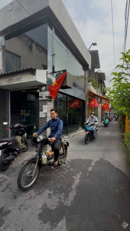 Đi đến slide 0