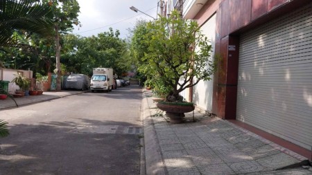 Cho thuê nhà nguyên căn Nguyễn Hữu Cảnh, Bình Thạnh, DT 64m2, 1PN1WC, KD online, giá 10tr