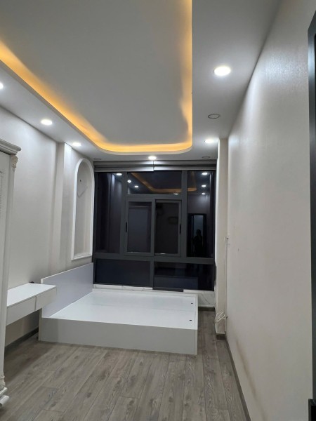 Nhà nguyên căn tại P10, Quận 8, DT 42m2, khu dân cư an ninh, phù hợp gia đình, giá 14 triệu/tháng