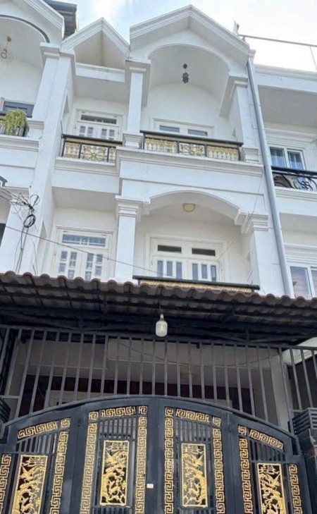 Cho thuê nhà Tô Ngọc Vân, Q12, DT 80m2, gần KS Đại Phú, giá 10 triệu/tháng