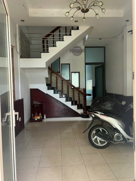 Cho thuê nhà đường số 40 Khu An Phú Hưng, Quận 7 dt 4x18m, 2,5 lầu đẹp