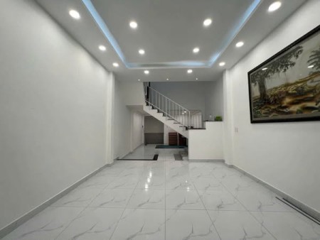 Cho thuê nhà HXH Phạm Văn Bạch, Tân Bình, DT 60m2, phù hợp mở VP, công ty, giá 14 triệu/tháng