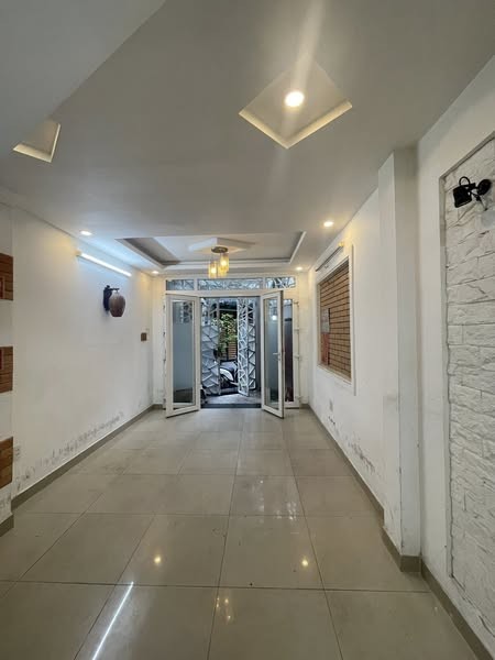 Đi đến slide 1