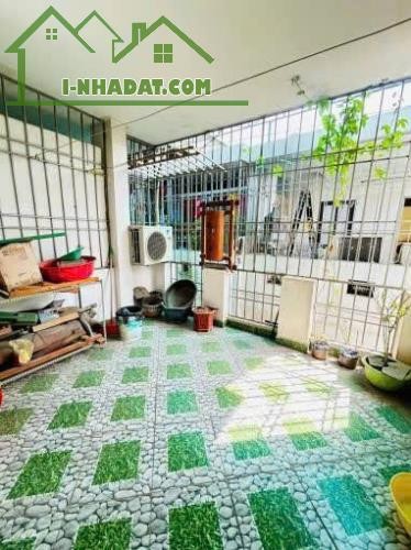 Cho thuê nhà nguyên căn ngõ 168 Kim Giang, 5 tầng x 38m2, 5 ngủ, 15 Triệu ở gia đình