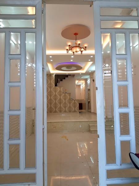 Cho thuê nhà nguyên căn Bình Tân, DT 88m2, khu dân cư an ninh, ở hay KD đều tốt, giá 9 triệu/tháng