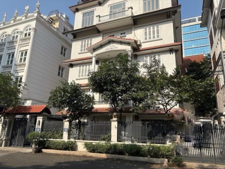 Đi đến slide 1