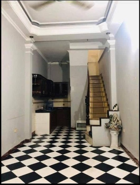 Cho thuê nhà ngõ ô tô tránh Lãng Yên, 4 tầng x 30m2, 3 ngủ, 3 vệ sinh, 12 Triệu