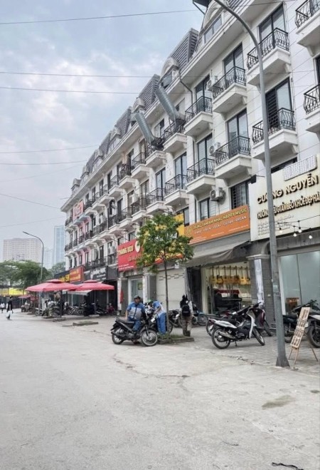 Đi đến slide 1